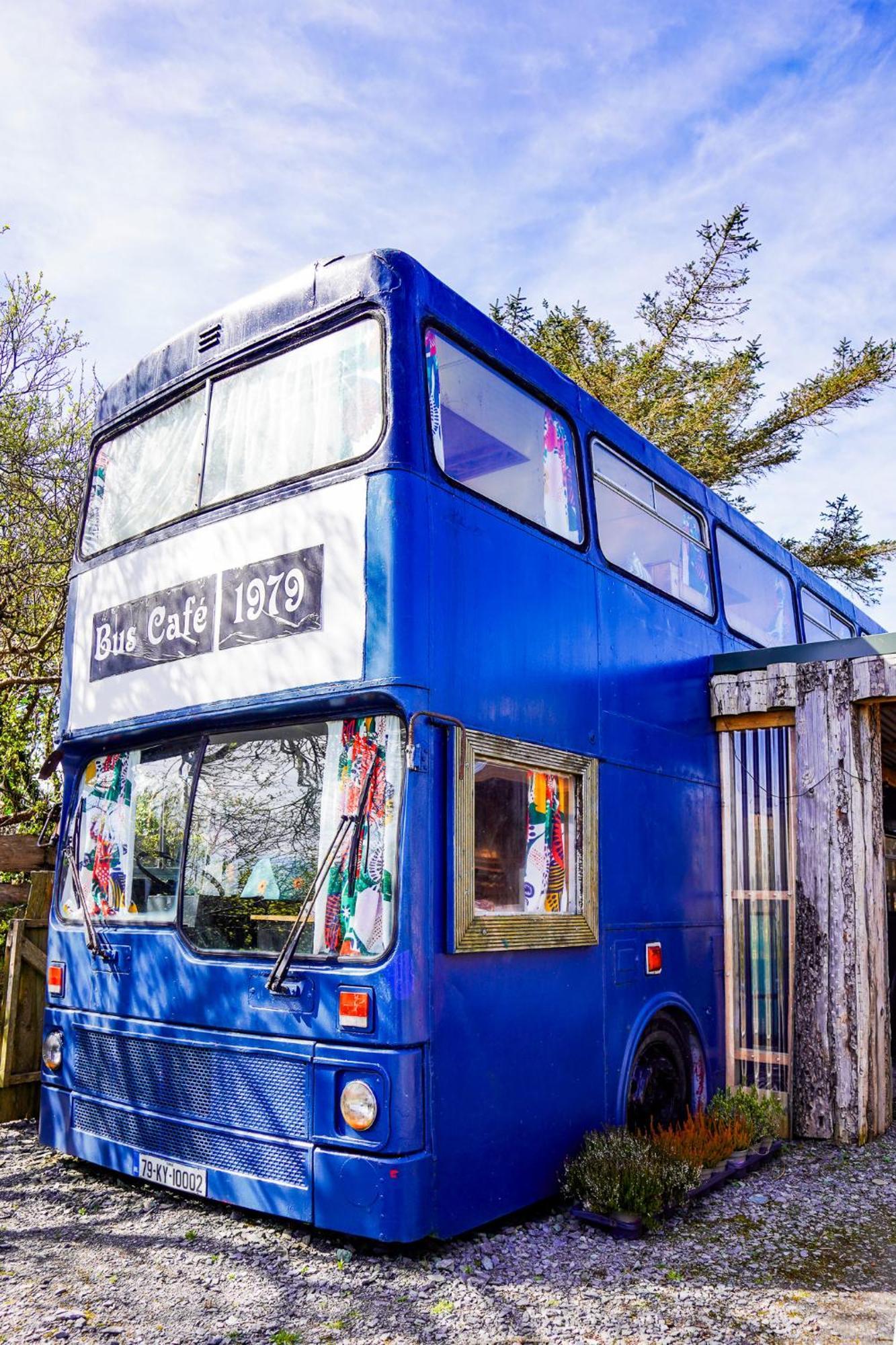 فندق Double Decker Bus At Valentia Island Escape Chapeltown المظهر الخارجي الصورة